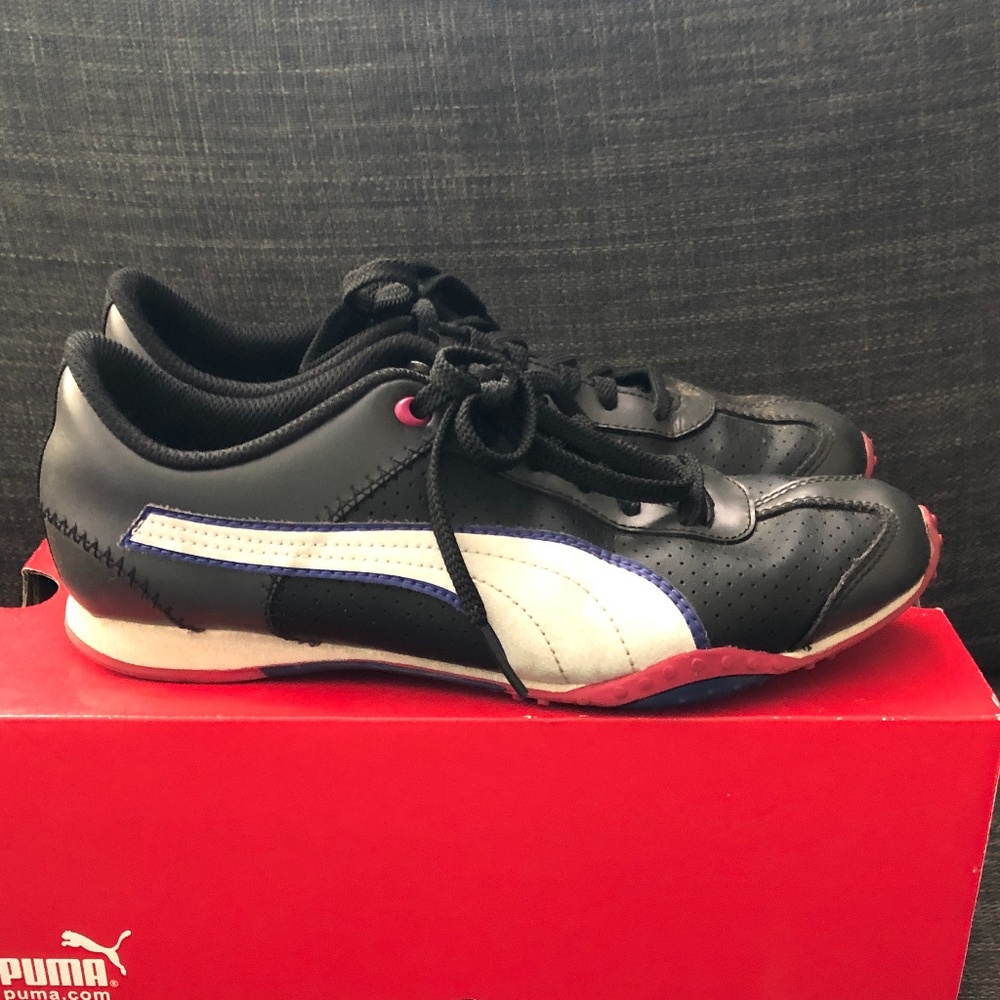 Puma Asha Lace Perforated Sneakers - W 6.5